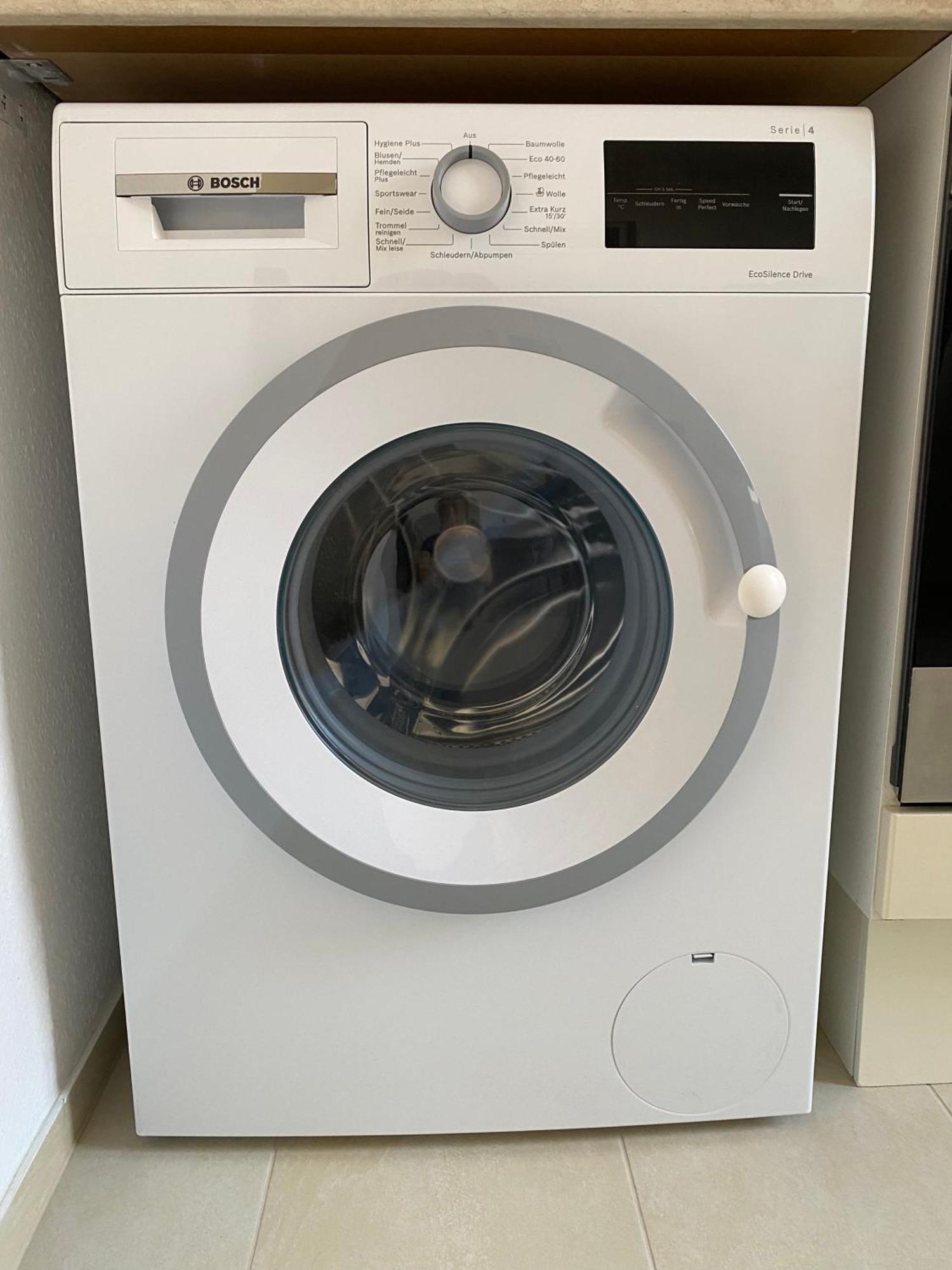 2 Rooms, Free Parking, 25 Min To Duesseldorf, 150 Mbps Wlan دوسبرغ المظهر الخارجي الصورة